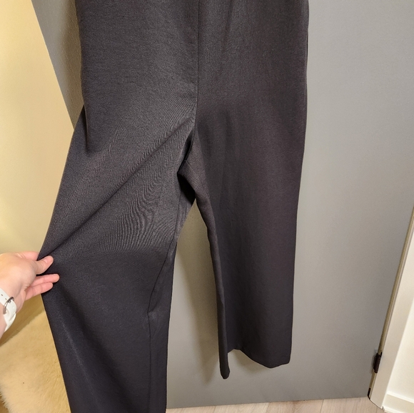 Aritzia Wilfred Jumpsuit Size 8 Black - Picture 2 of 5